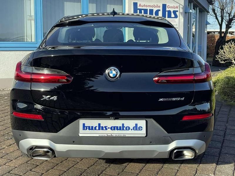 Gebraucht BMW X4 286 PS (210 kW) 2021 Schwarz uni SUV