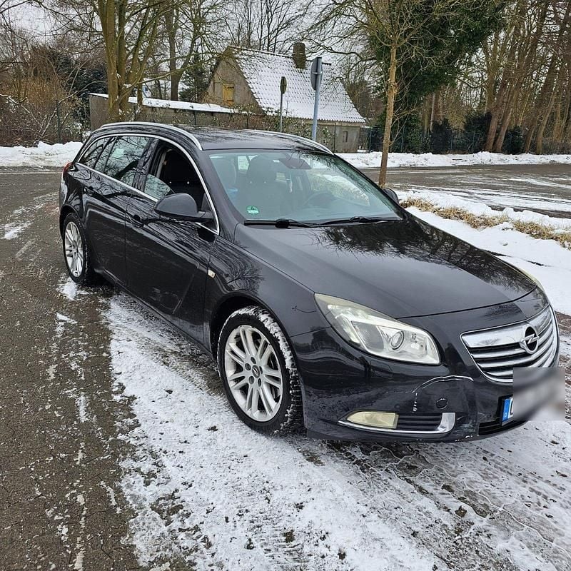 Gebraucht Opel Insignia 163 PS (119 kW) 2010 Schwarz Kombi