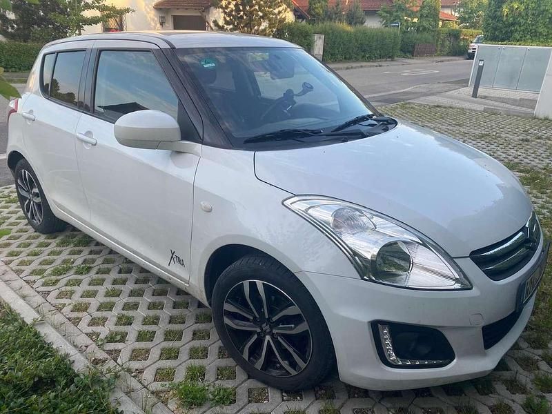 Weiß Gebraucht 2016 Suzuki Swift X-TRA Limousine | 6.800 € (Fairer Preis) - Bild 1/4