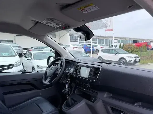 Gebraucht Opel Vivaro Edition 122 PS (89 kW) 2020 Weiß Van / Kleinbus