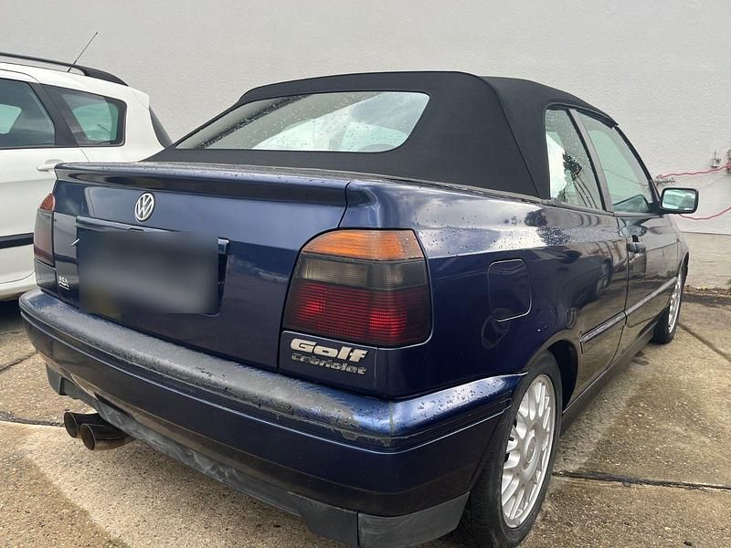 Gebraucht VW Golf Cabriolet 90 PS (66 kW) 1996 Blau Cabrio