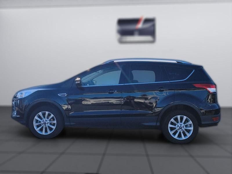 Gebraucht Ford Kuga Titanium 150 PS (110 kW) 2016 Diverse metallic SUV
