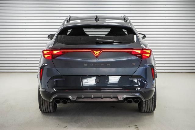 Magnetic grau metallic (s7) magnetic grau metallic (s7) Neu 2024 Cupra Formentor VZ SUV | 40.460 € (Guter Preis) - Bild 1/4