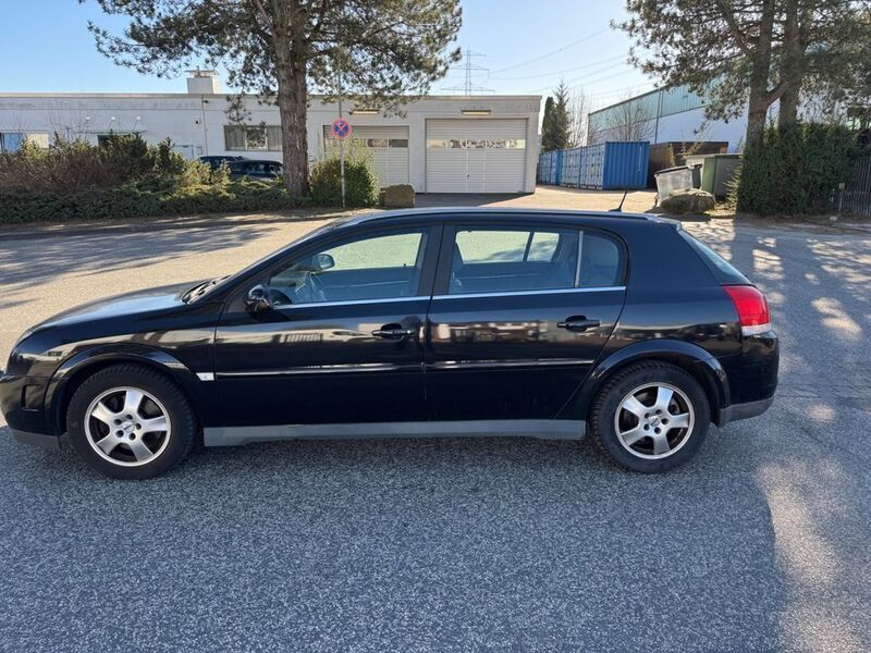 Schwarz Gebraucht 2003 Opel Signum Sport Kombi | 999 € (Fairer Preis) - Bild 1/4