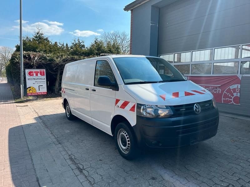 Gebraucht VW T5 140 PS (102 kW) 2013 Weiß Van