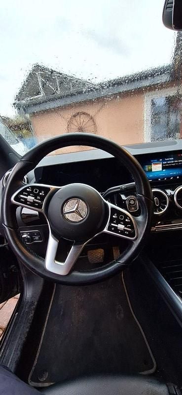 Gebraucht Mercedes B200 150 PS (110 kW) 2020 Schwarz Van / Kleinbus