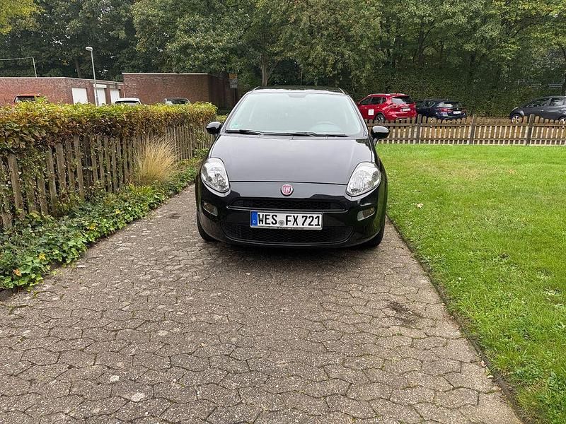 Schwarz Gebraucht 2014 Fiat Grande Punto Kleinwagen | 2.999 € (Fairer Preis) - Bild 1/4