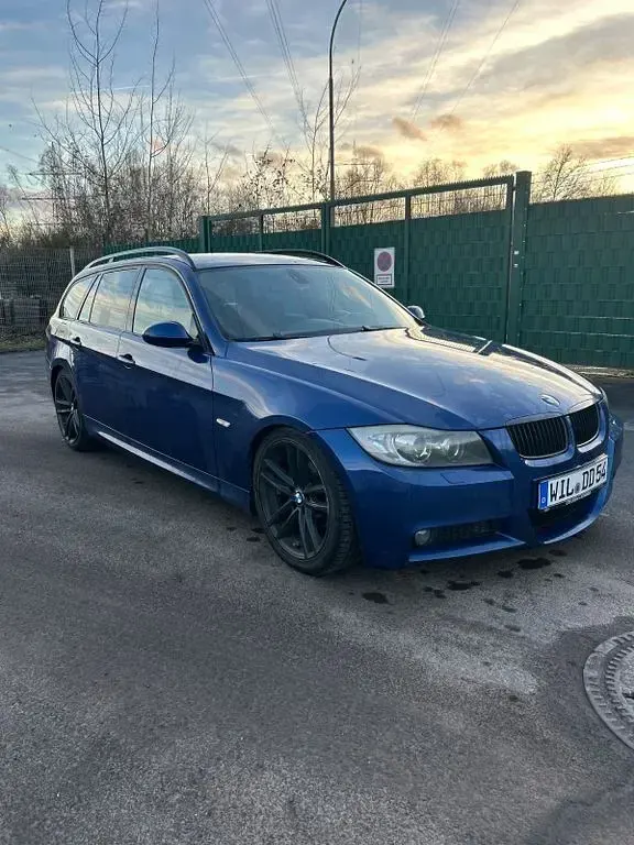 Używany BMW 320 Performance 222 KM (163 kW) 2006 Niebieski Kombi