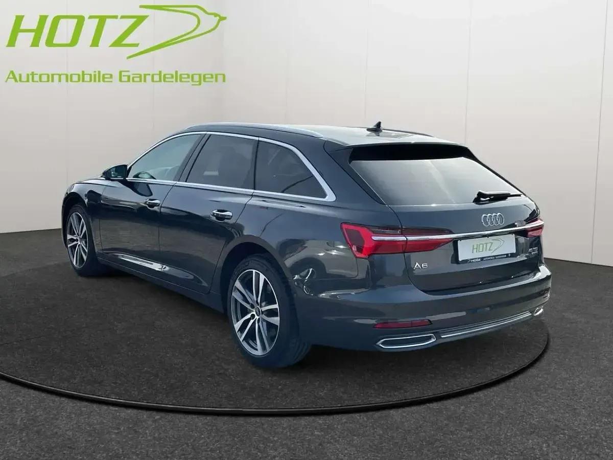Second-hand Audi A6 Design 245 CP (180 kW) 2022 Gri Break