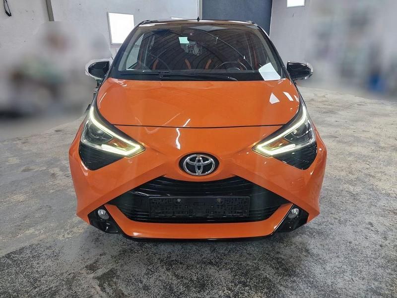 Orange Gebraucht 2019 Toyota Aygo X-cite Kleinwagen | 6.950 € (Fairer Preis) - Bild 1/4