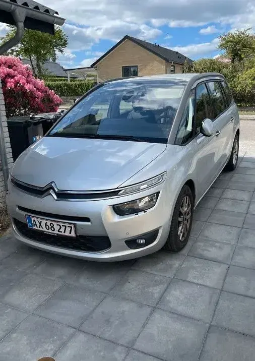 Gebraucht Citroën C4 Intensive 116 PS (85 kW) 2014 Grau SUV