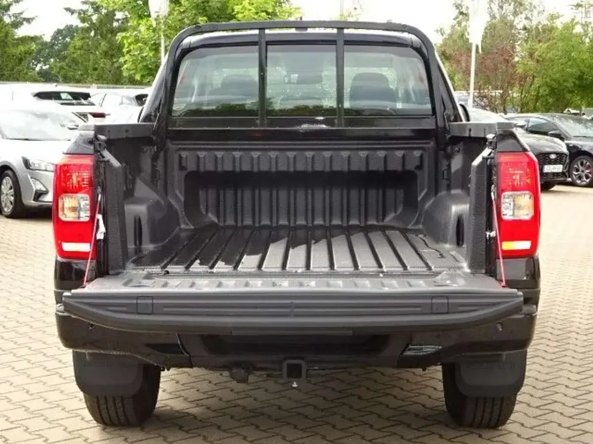 Gebraucht Ford Ranger XLT 170 PS (125 kW) 2025 Schwarz Pickup