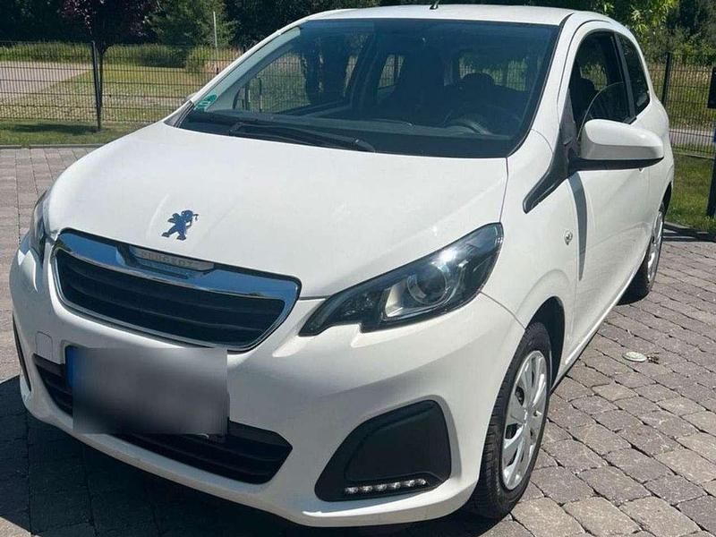 Blanc lipizan Gebraucht 2018 Peugeot 108 Active Kleinwagen | 7.999 € (Fairer Preis) - Bild 1/4