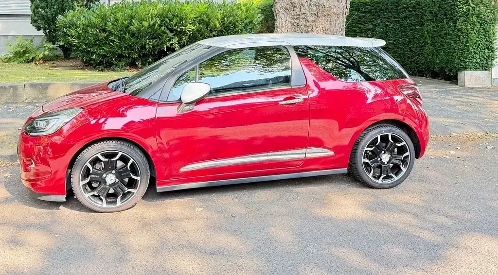 Gebraucht DS Automobiles DS3 Sport Chic 165 PS (121 kW) 2016 Rot Kleinwagen