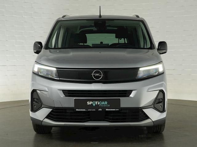 Gebraucht Opel Combo 131 PS (96 kW) 2024 Kontrast grau Van / Kleinbus