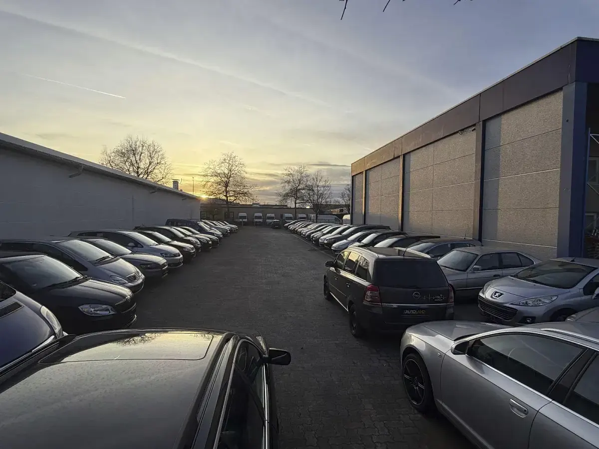 Gebraucht Mercedes E280 190 PS (139 kW) 2007 Rot Kombi