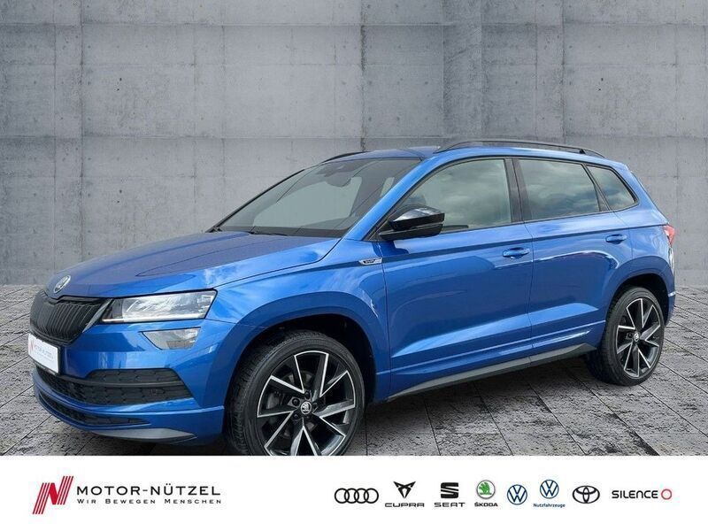 Raceblau metallic Gebraucht 2021 Skoda Karoq SportLine SUV | 31.990 € (Etwas zu teuer) - Bild 1/4