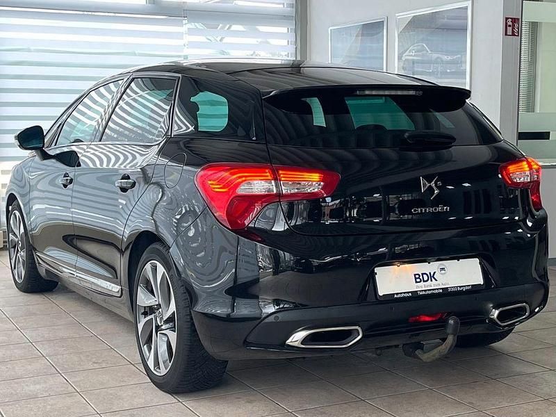 Gebraucht Citroën DS5 So Chic 163 PS (119 kW) 2013 Weiß Kleinwagen