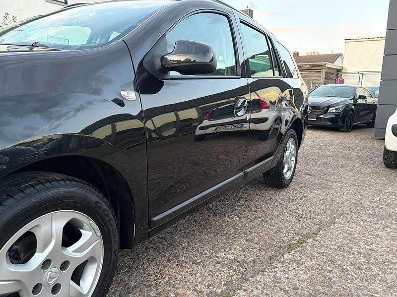 Gebraucht Dacia Logan Prestige 90 PS (66 kW) 2017 Perlmuttschwarz Kombi