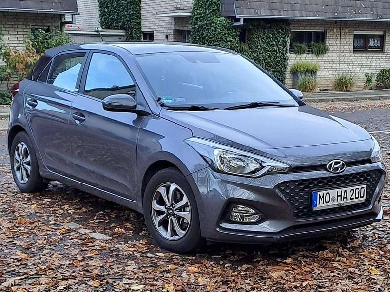 Gebraucht 2020 Hyundai i20 Active Limousine | 13.200 € (Guter Preis) - Bild 1/4