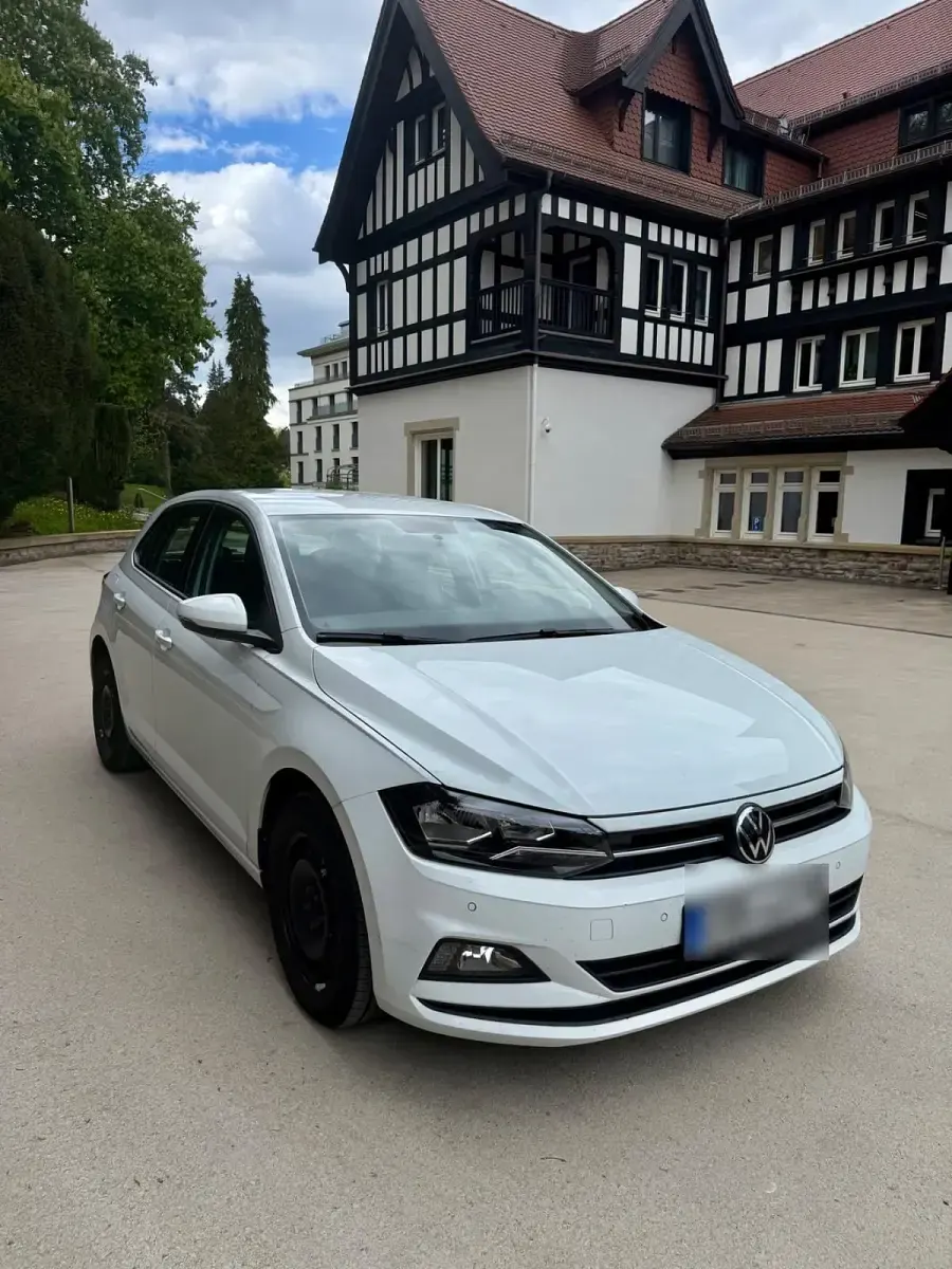 Gebraucht VW Polo 95 PS (69 kW) 2021 Weiß Kleinwagen