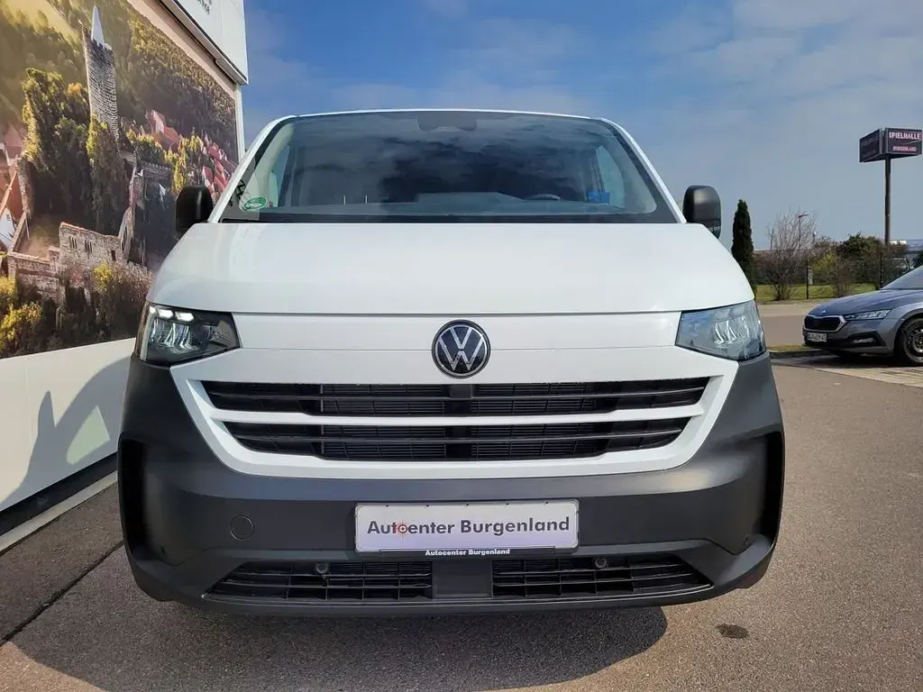 Gebraucht VW T7 110 PS (80 kW) 2025 Weiß Van