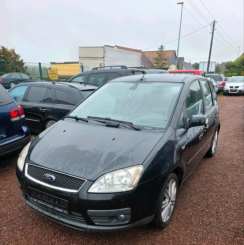 Gebraucht Ford Focus Ghia 120 PS (88 kW) 2003 Schwarz Van / Kleinbus