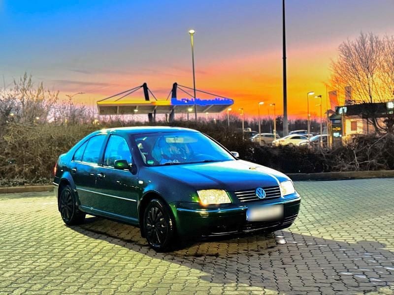 Gebraucht VW Bora 75 PS (55 kW) 2002 Grün Kleinwagen