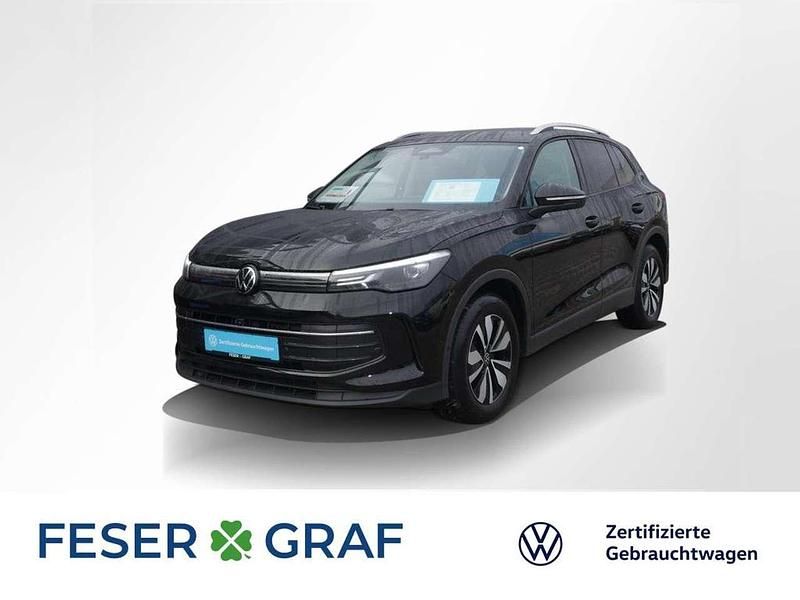 Grenadillschwarz metallic Gebraucht 2025 VW Tiguan Goal SUV | 34.440 € (Superpreis) - Bild 1/2