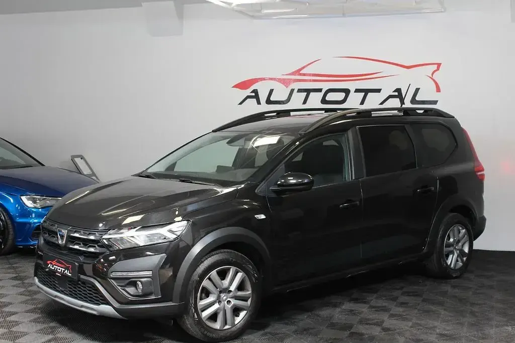 Gebraucht Dacia Jogger Comfort 101 PS (74 kW) 2022 Schwarz Van / Kleinbus