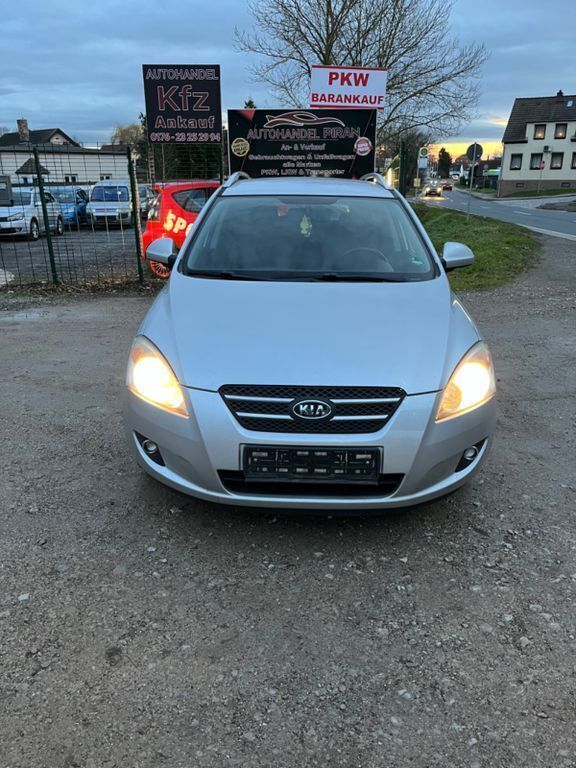 Silber Gebraucht 2009 Kia Ceed Vision Kombi | 1.899 € (Superpreis) - Bild 1/4