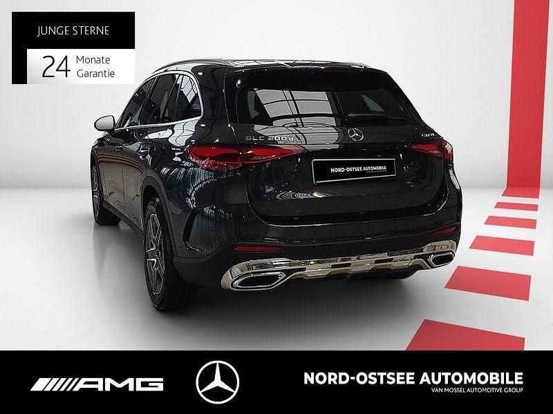 Gebraucht Mercedes GLC300 AMG 269 PS (197 kW) 2025 Metalliclack graphitgrau SUV