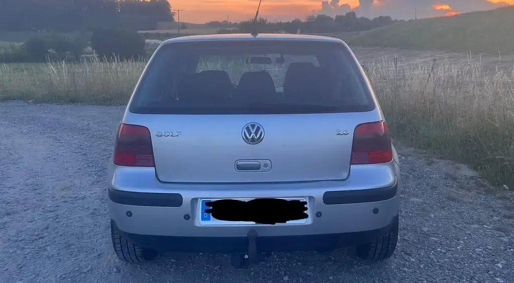 Gebraucht VW Golf IV 116 PS (85 kW) 2000 Grau Limousine