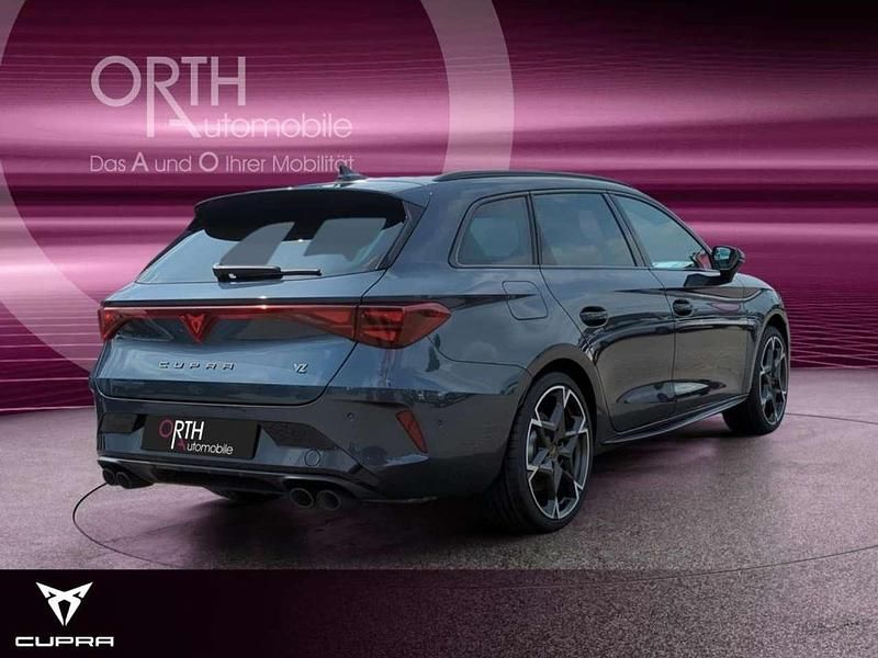 Neu Cupra Leon VZ 333 PS (244 kW) 2026 Magnetic tech Kombi