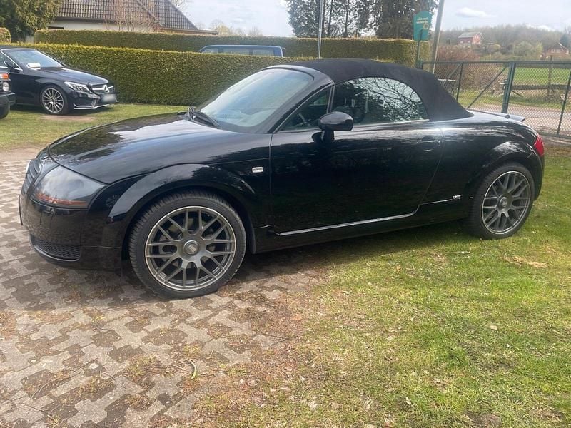 Gebraucht Audi TT Roadster 178 PS (130 kW) 2000 Schwarz Cabrio