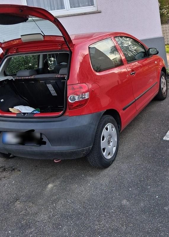 Usado VW Fox 54 HP (39 kW) 2009 Vermelho Citadino