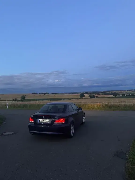 Gebraucht BMW 118 143 PS (105 kW) 2012 Blau Kleinwagen