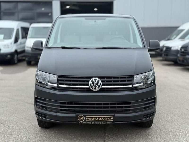 Gebraucht VW Transporter 84 PS (61 kW) 2017 Schwarz Van