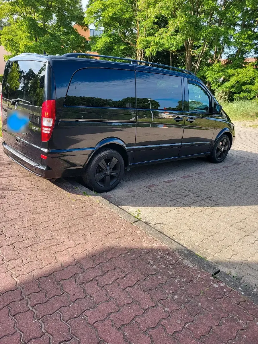 Gebraucht Mercedes Viano 224 PS (164 kW) 2013 Schwarz Van / Kleinbus