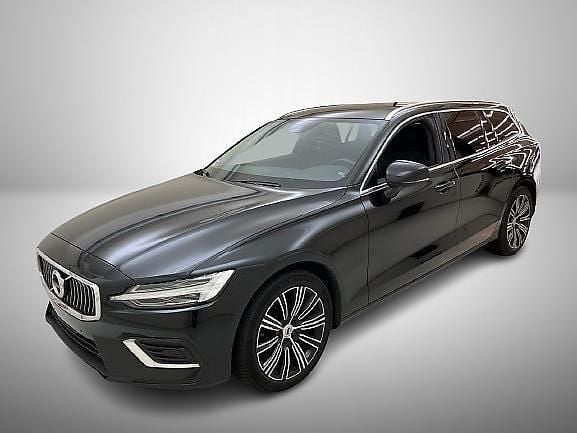Black metallic Gebraucht 2022 Volvo V60 Inscription Kombi | 25.999 € (Guter Preis) - Bild 1/3
