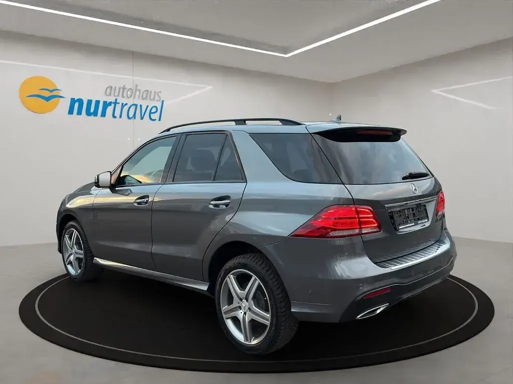 Gebraucht Mercedes GLE350 AMG line 258 PS (189 kW) 2016 Grau SUV