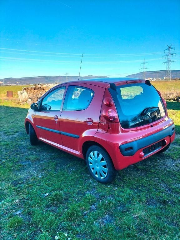 Gebraucht Peugeot 107 Filou 68 PS (50 kW) 2007 Rot Kleinwagen