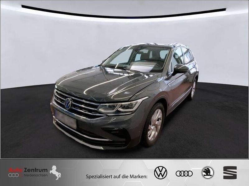 Gebraucht VW Tiguan Elegance 150 PS (110 kW) 2023 Grau SUV