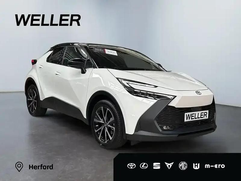 Schneeweiß /dach schwarz Neu 2025 Toyota C-HR SUV | 36.271 € (Fairer Preis) - Bild 1/3