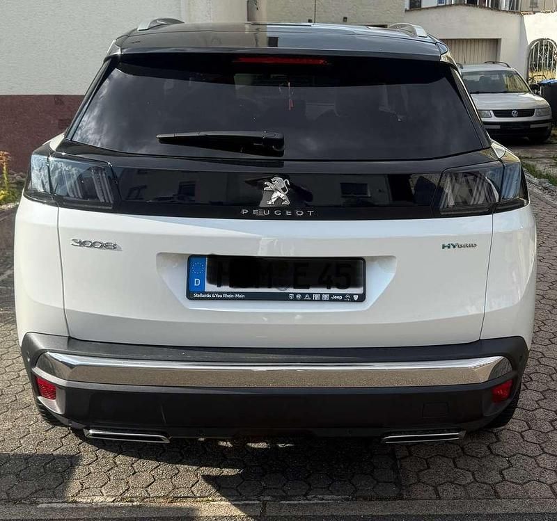 Weiß Gebraucht 2021 Peugeot 3008 GT SUV | 27.500 € (Etwas zu teuer) - Bild 1/4