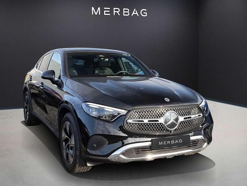 Gebraucht Mercedes GLC200 204 PS (150 kW) 2025 Metalliclack obsidianschwarz SUV