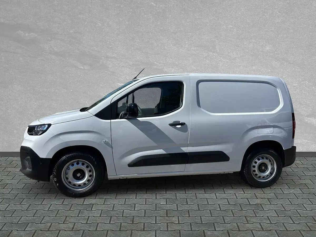 Neu Fiat e-Doblò 100 kW (136 PS) 2026 Gelato weiß Van / Kleinbus