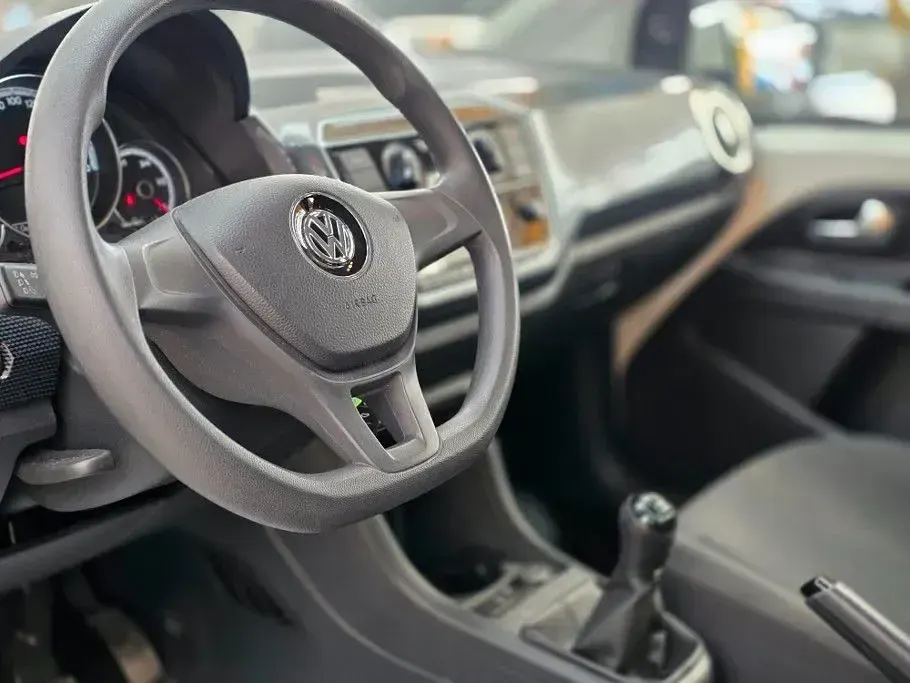 Gebraucht VW up! move up! 60 PS (44 kW) 2019 Weiß Kleinwagen