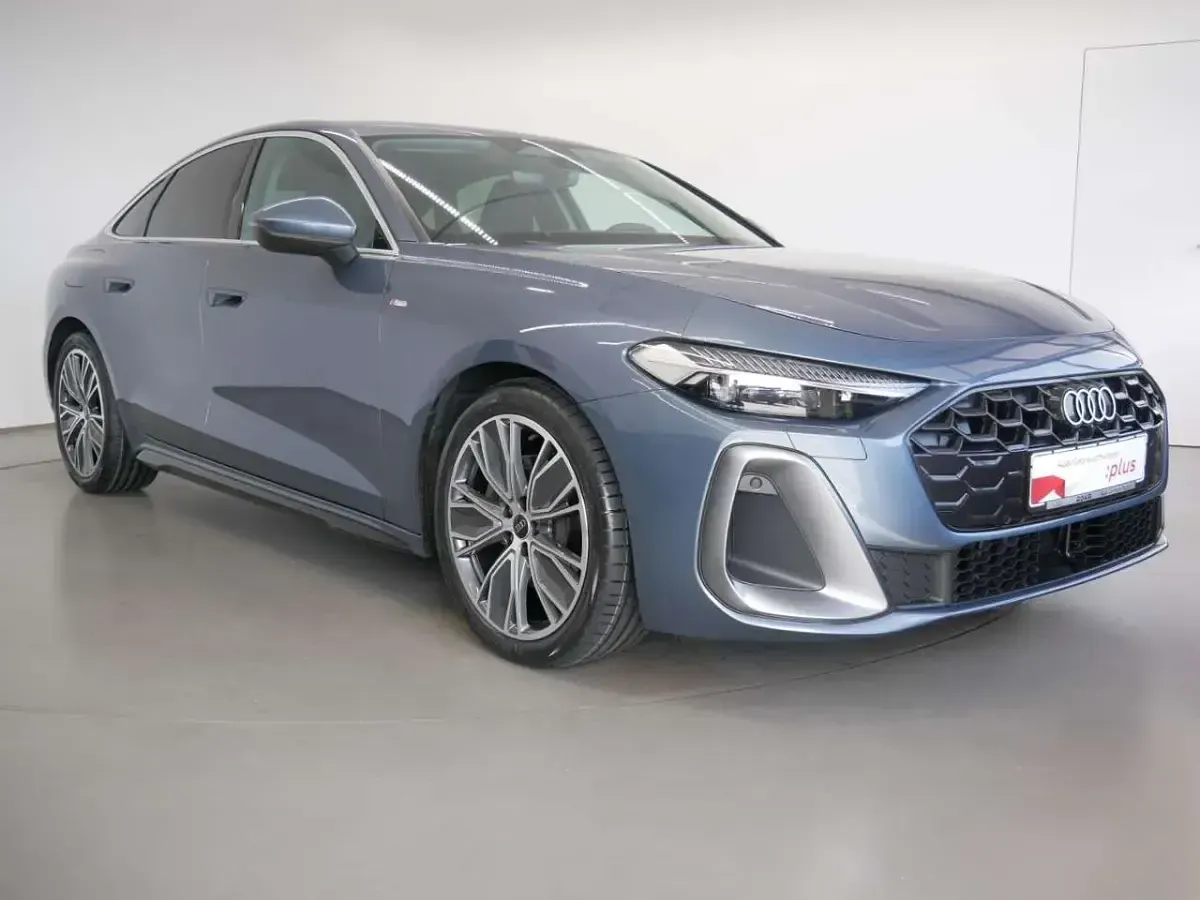 Gebraucht Audi A5 S-Line 204 PS (150 kW) 2025 Horizontblau metallic Limousine