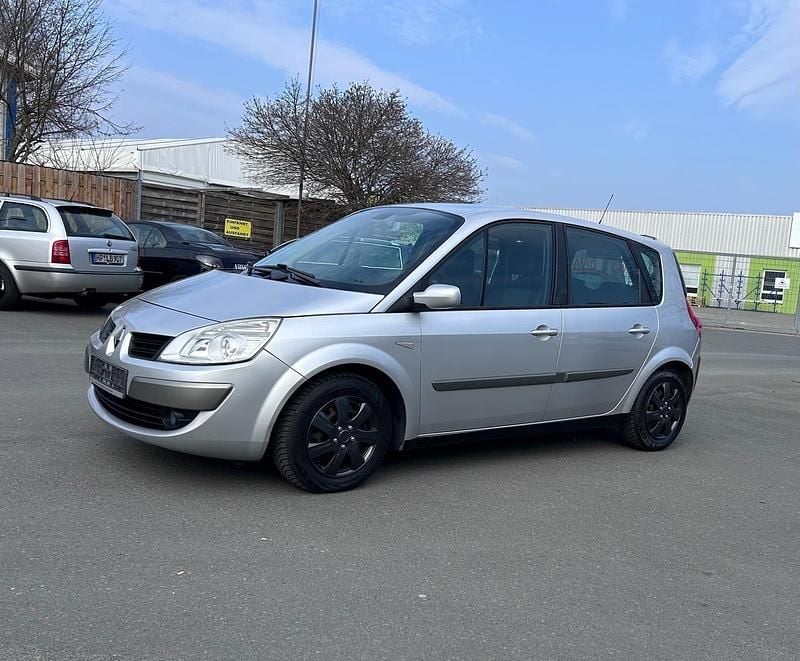 Gebraucht 2006 Renault Scénic II Van / Kleinbus | 3.700 € (Etwas zu teuer) - Bild 1/4